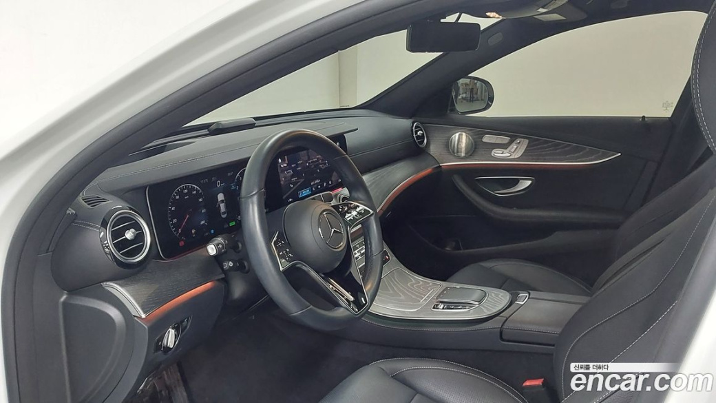 Mercedes-Benz E-Class E350 4MATIC Avantgarde, 2022