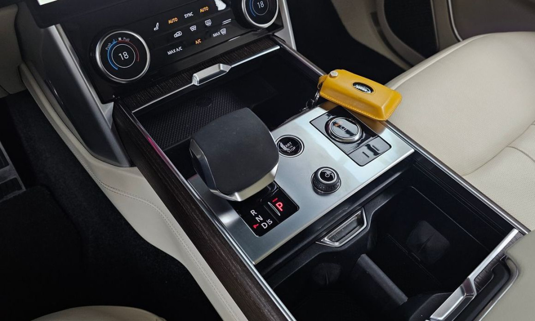 Land Rover Range Rover P530 Autobiography, 2023