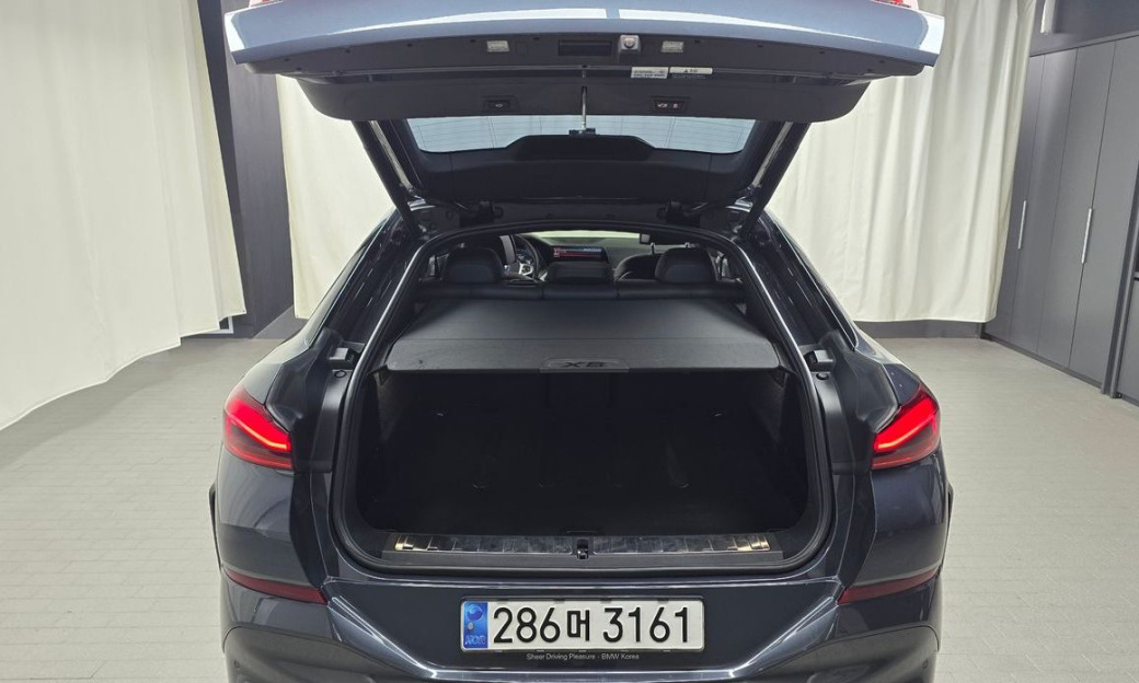 BMW X6 xDrive40i M Sport, 2022