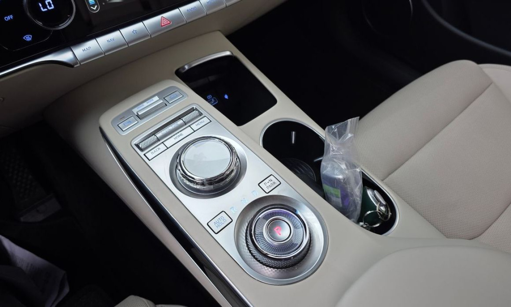 Genesis GV70 2.5T Gasoline 2WD, 2022