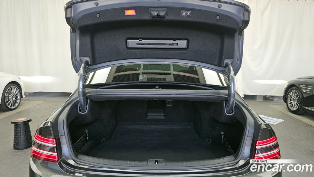 Genesis G80 Gasoline 2.5 Turbo AWD, 2026
