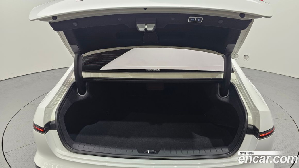 Hyundai Grandeur 2,5 Gasoline 2WD, 2023