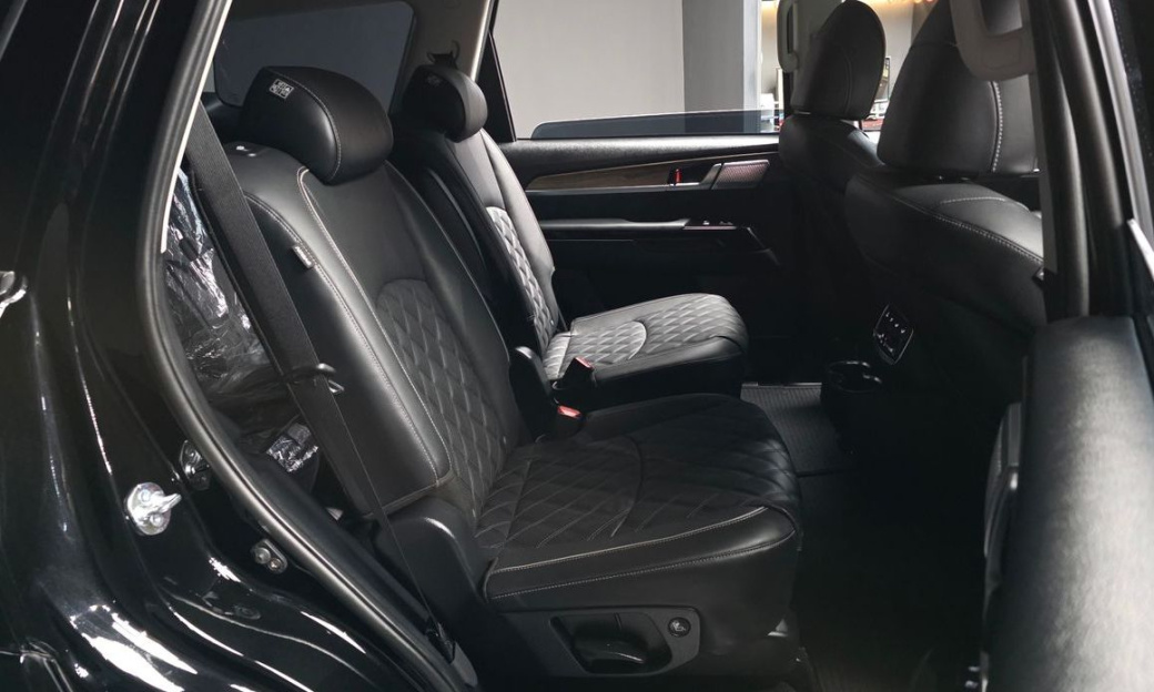 Kia Mohave Diesel 3.0 4WD 6-Seater, 2024