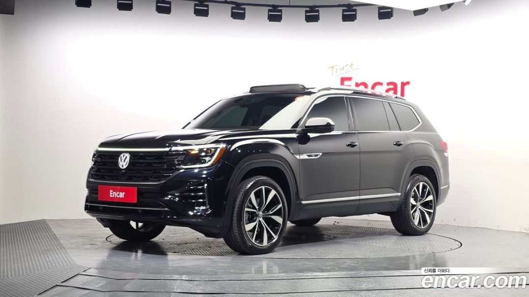 Volkswagen Atlas 2.0 TSI R-LINE 6-Seater, 2025