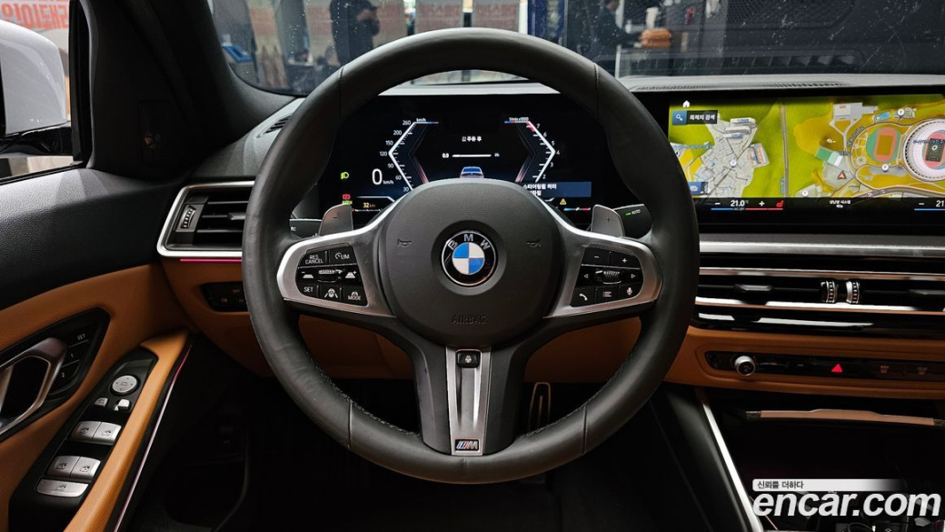 BMW 3-Series 320i M Sport, 2024