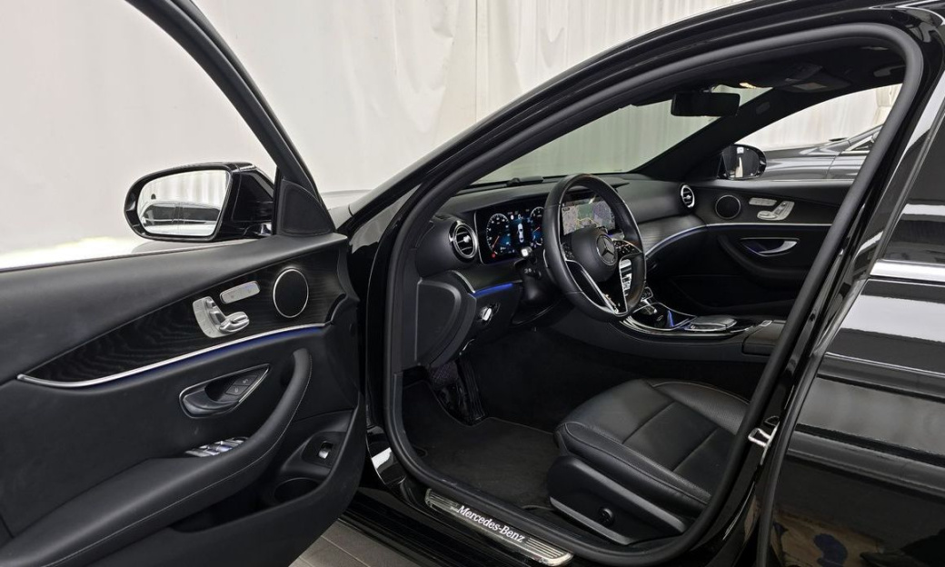 Mercedes-Benz E-Class E250 Avantgarde, 2023