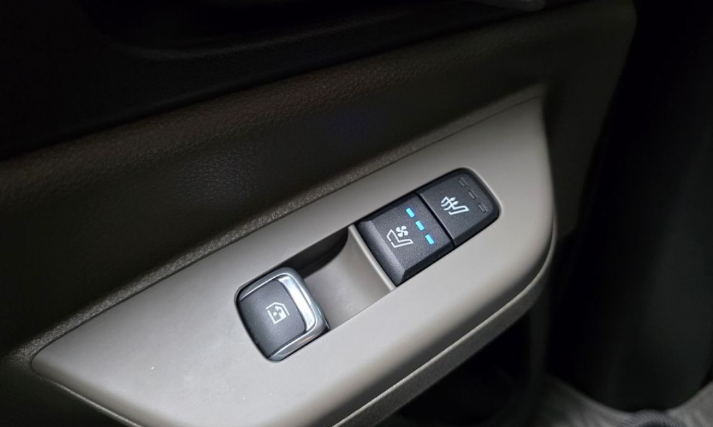 Kia Carnival 7-Seater Noblesse, 2025