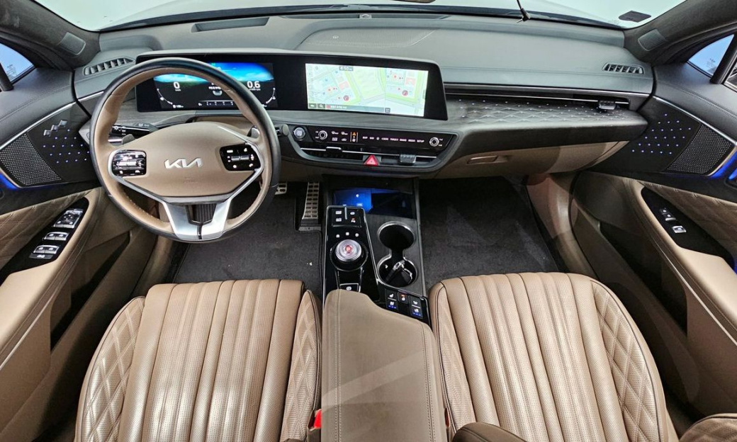 Kia K8 2.5 Gasoline 2WD, 2024