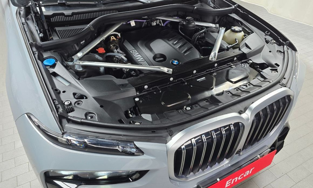 BMW X7 xDrive 40d M Sport 7 STR, 2026