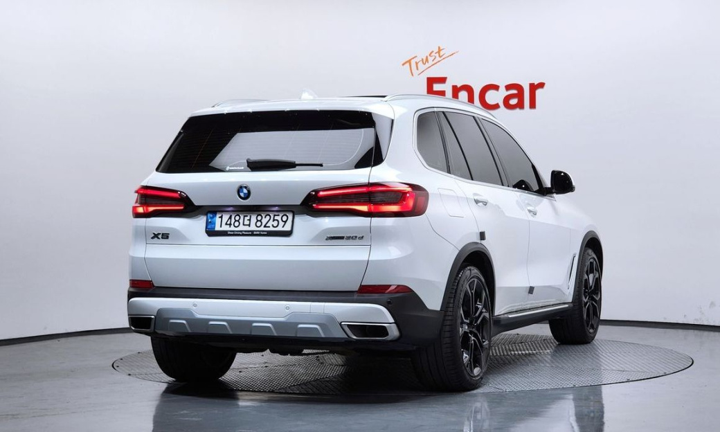 BMW X5 xDrive 30d xLine, 2022