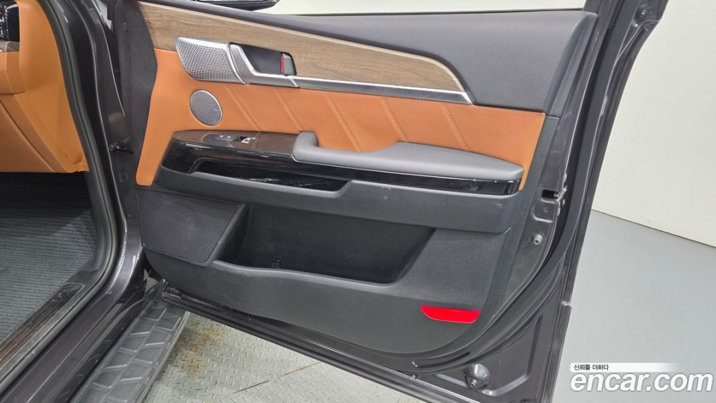 Kia Mohave Diesel 3.0 4WD 5-Seater, 2023