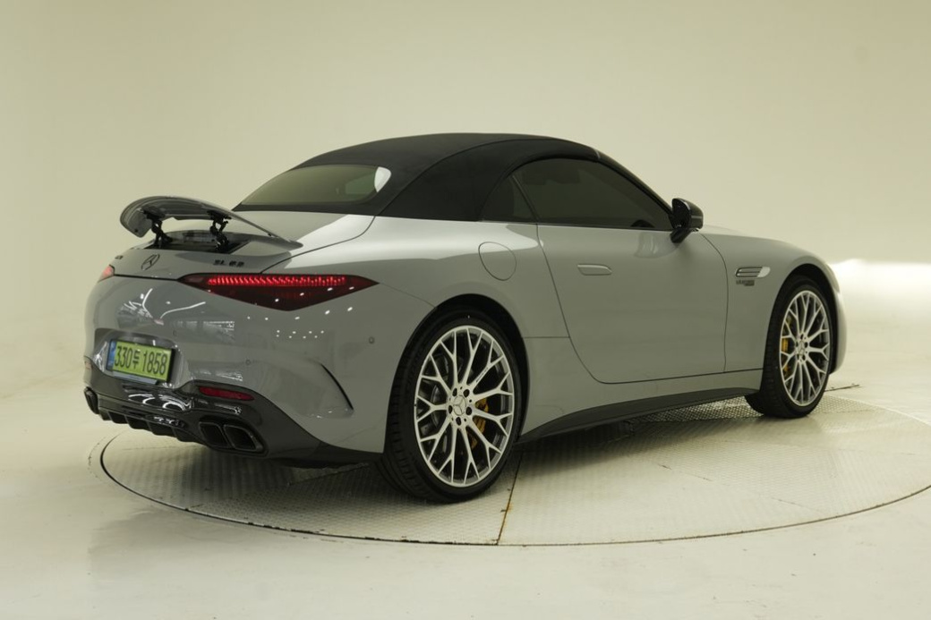 Mercedes-Benz SL-Class AMG SL63 4MATIC+, 2024