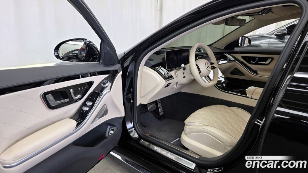 Mercedes-Benz S-Class S500L 4MATIC, 2023