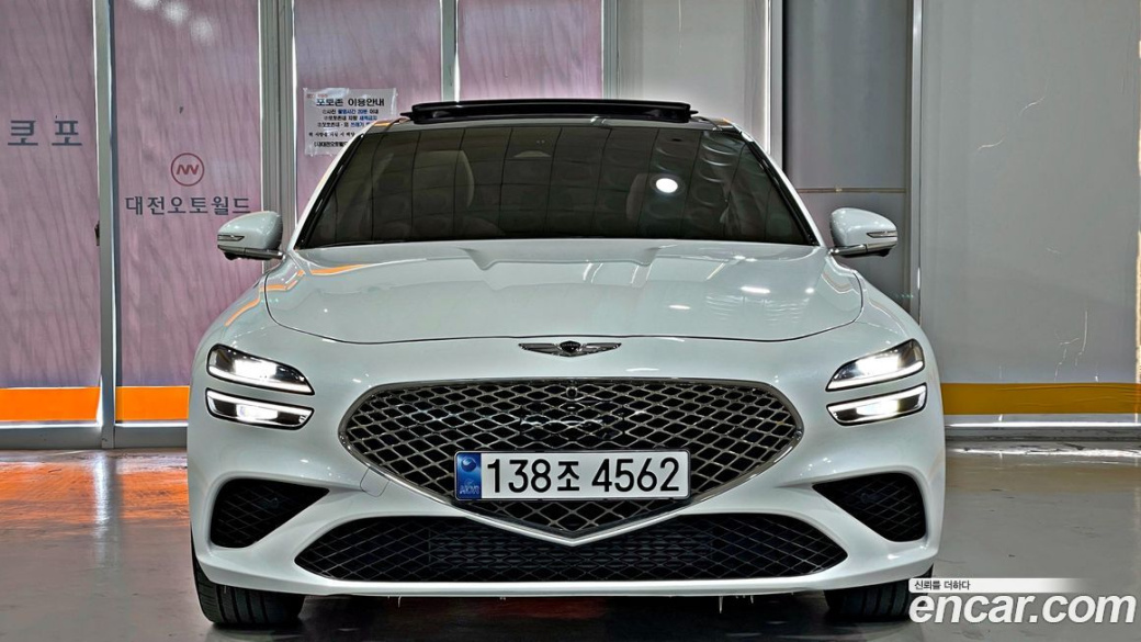 Genesis G70 Gasoline 2.0T 2WD, 2022