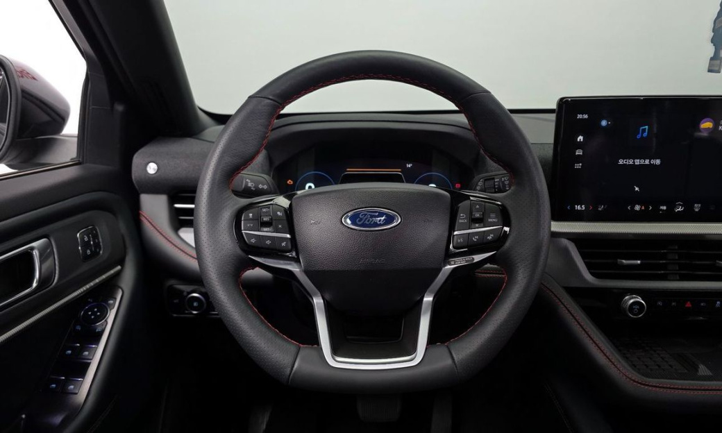 Ford Explorer 2.3 ST-Line 4WD, 2025