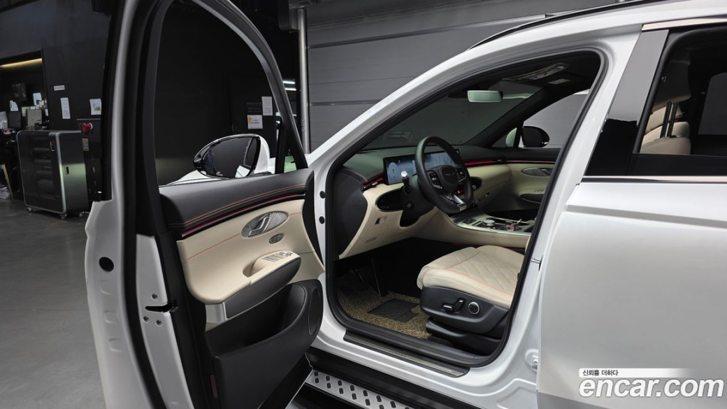 Genesis GV70 2.5T Gasoline 2WD, 2025