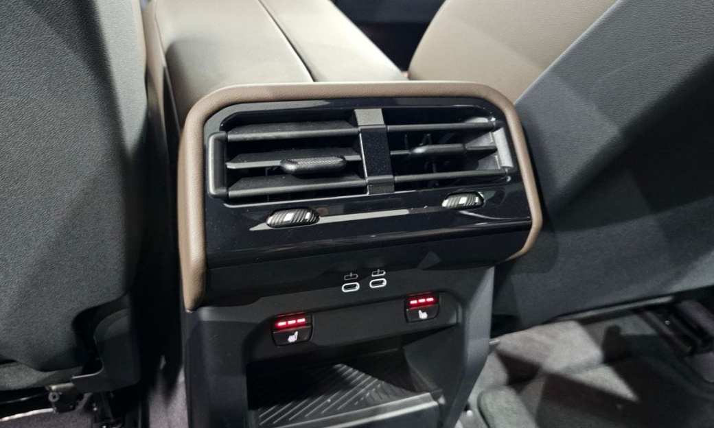 BMW 5-Series 520i M Sport, 2024
