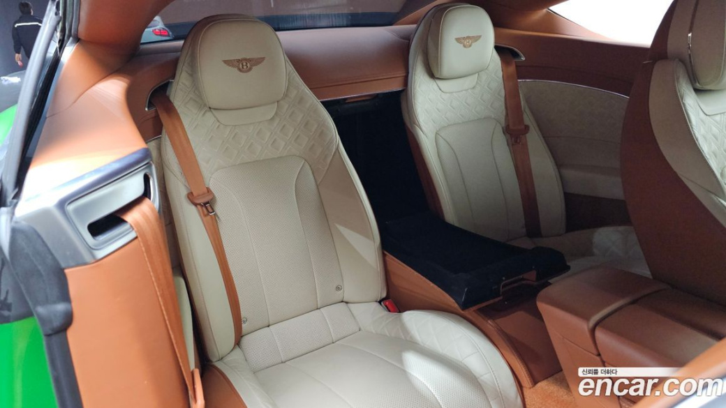 Bentley Continental 4.0 GT, 2022