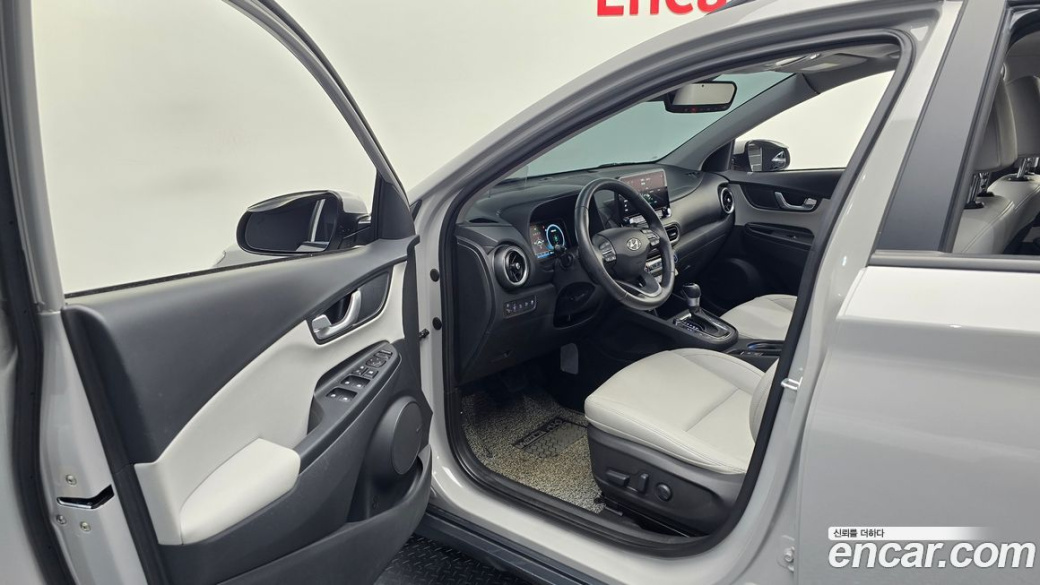 Hyundai Kona Gasoline 2.0 4WD, 2023