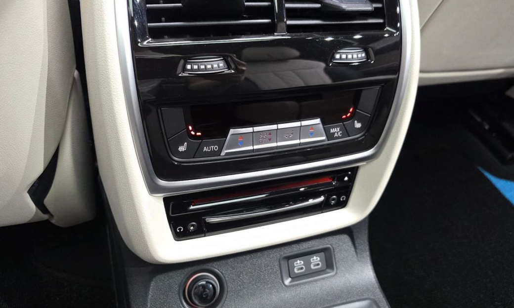 BMW X7 M50i 6STR, 2022