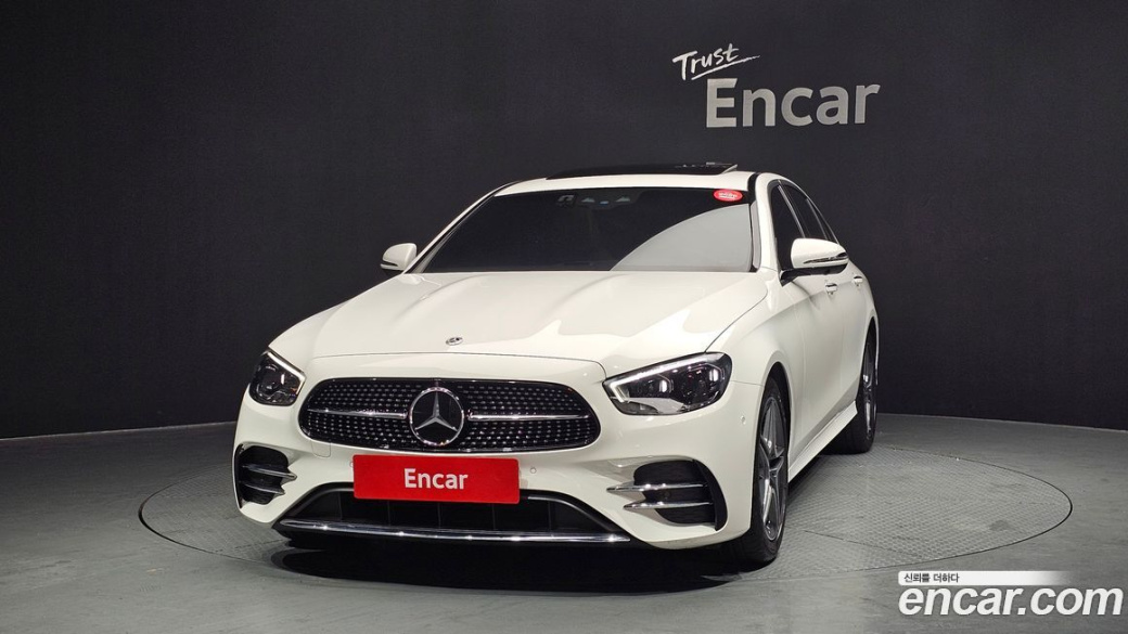 Mercedes-Benz E-Class E250 AMG Line, 2023