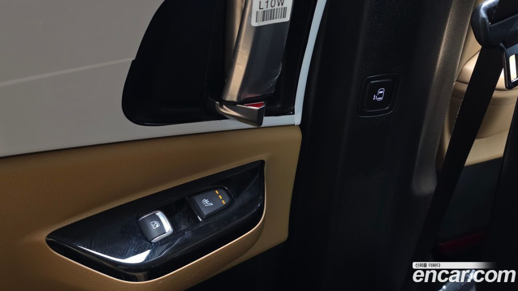 Kia Carnival 9-Seater Noblesse, 2023