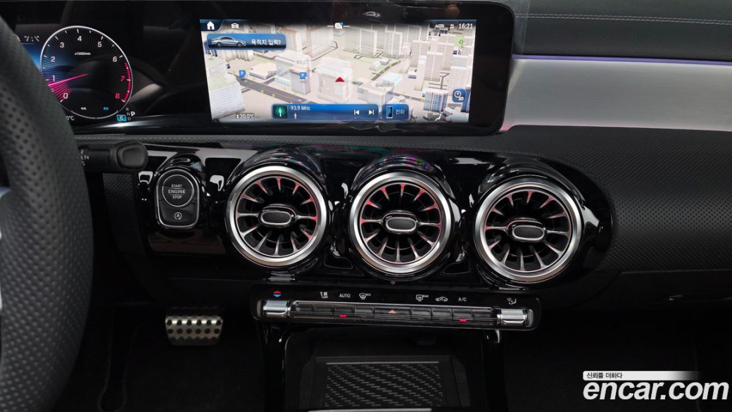 Mercedes-Benz CLA-Class CLA250 4MATIC, 2026