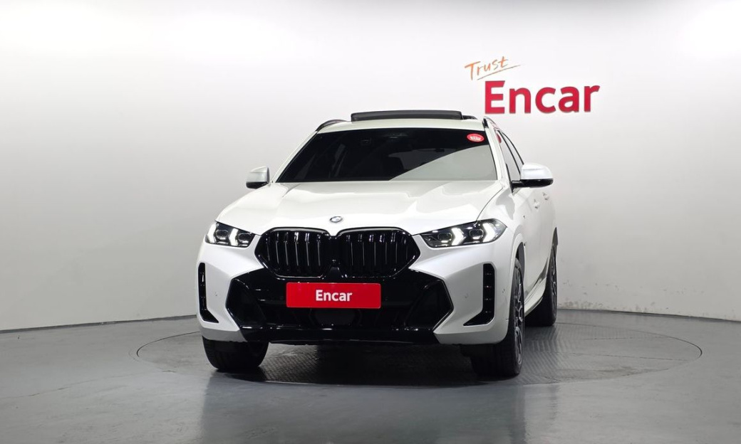 BMW X6 xDrive40i M Sport, 2024