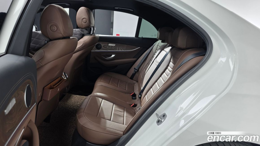 Mercedes-Benz E-Class E250 Exclusive, 2022