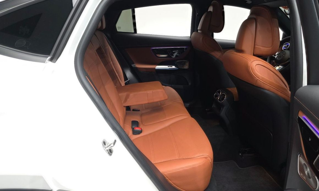 Mercedes-Benz GLC-Class GLC300 4MATIC Avnatgarde Coupe, 2025