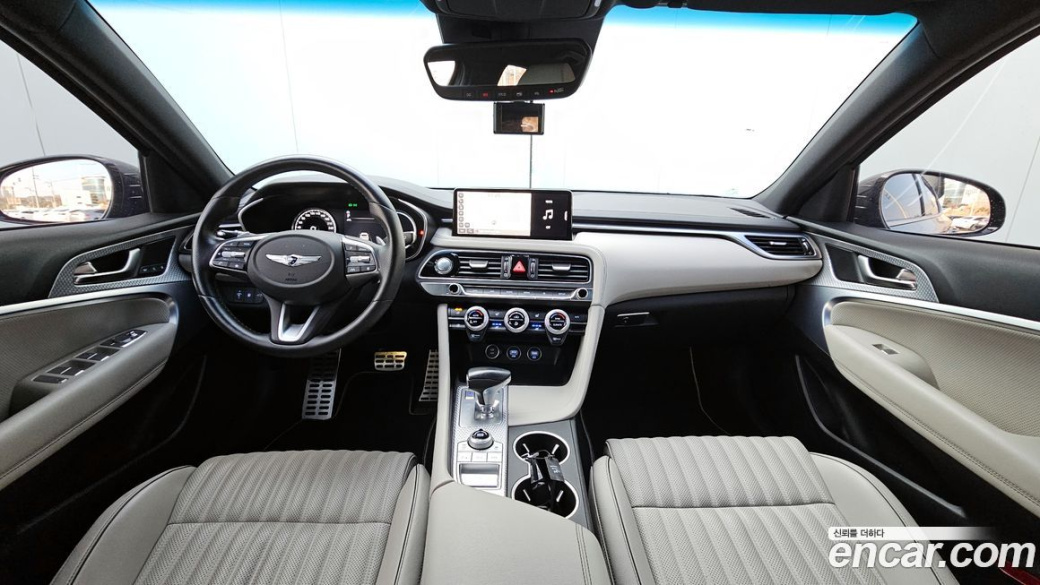 Genesis G70 Gasoline 2.0T 2WD, 2022