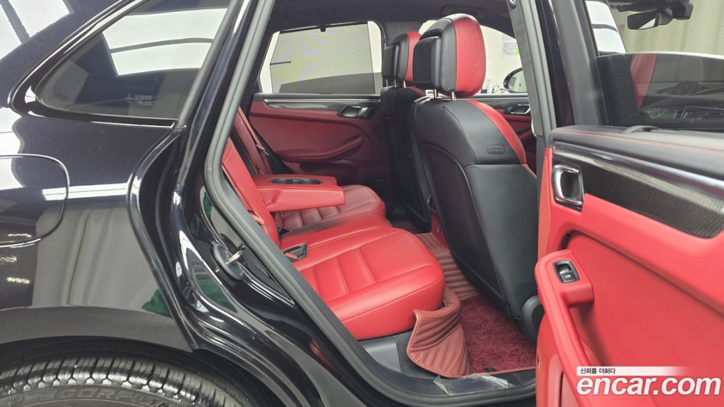 Porsche Macan 2.9 GTS, 2023