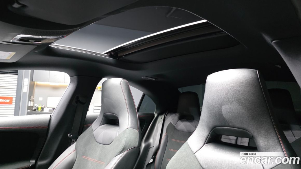 Mercedes-Benz CLA-Class CLA250 4MATIC, 2023
