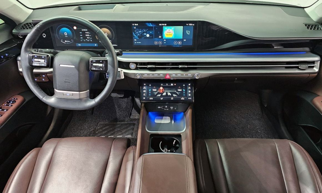 Hyundai Grandeur 2,5 Gasoline 2WD, 2023