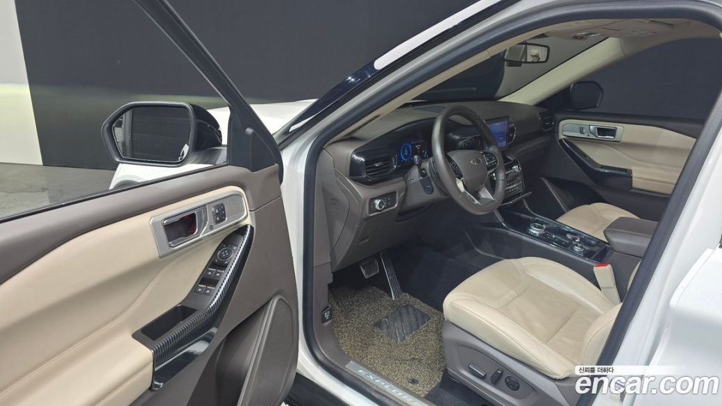 Ford Explorer 3.0 Platinum 4WD, 2021
