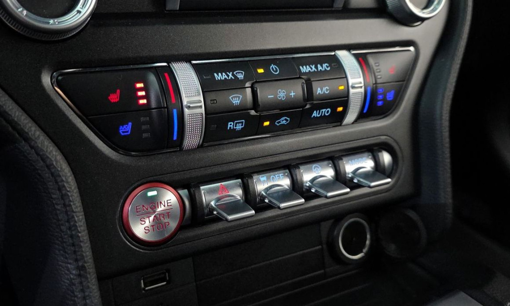 Ford Mustang Coupe, 2023