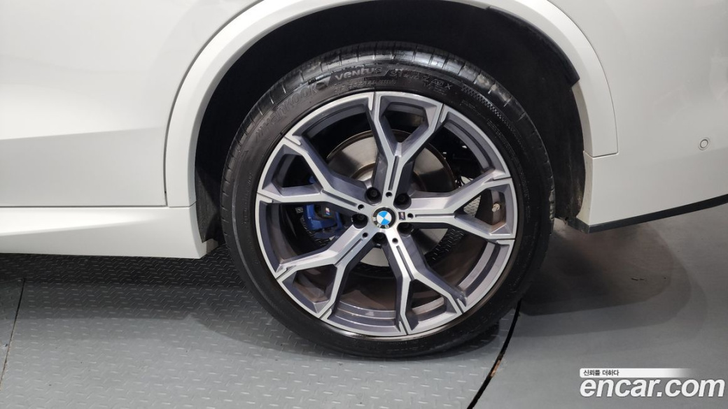 BMW X5 xDrive 40i M Sport, 2024