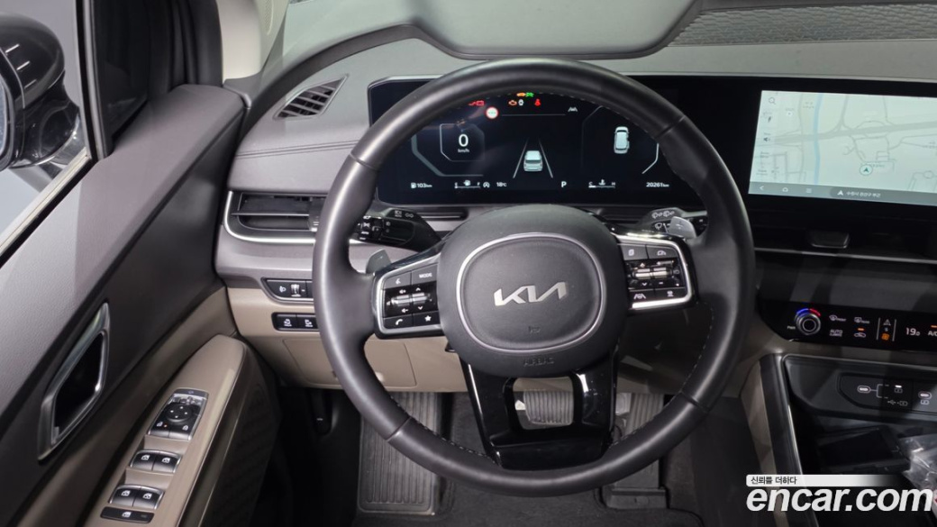 Kia Carnival 9-Seater Noblesse, 2024