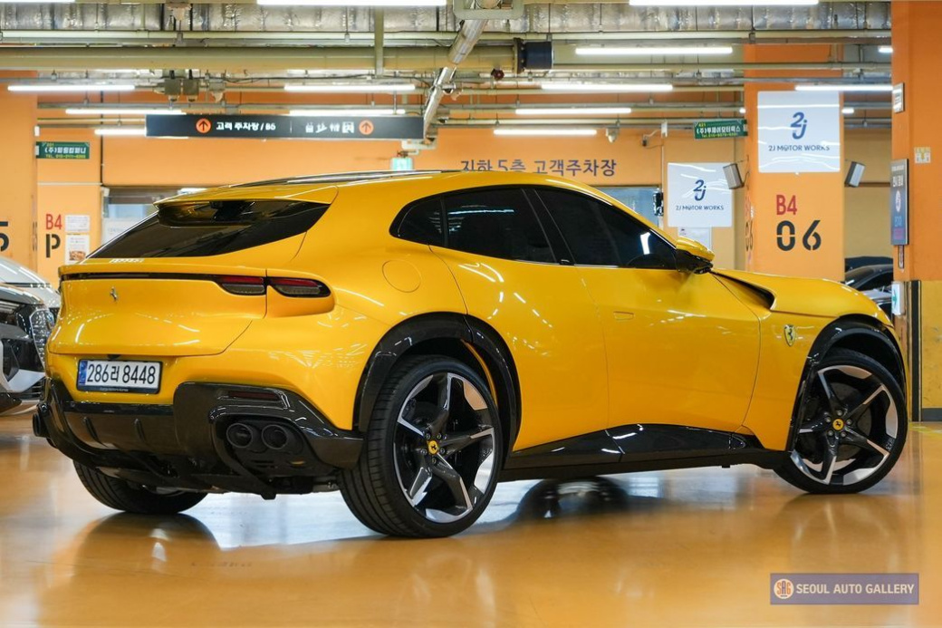 Ferrari Purosangue 6.5 V12, 2025