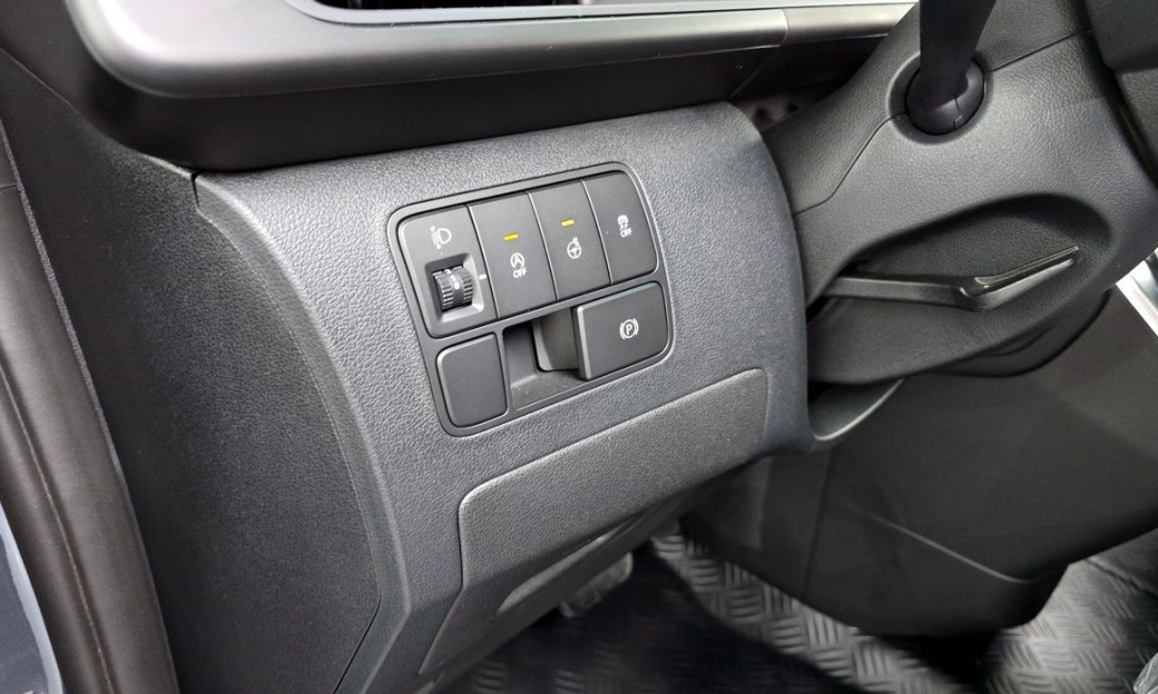 Hyundai Staria Tourer 11-Seater, 2024