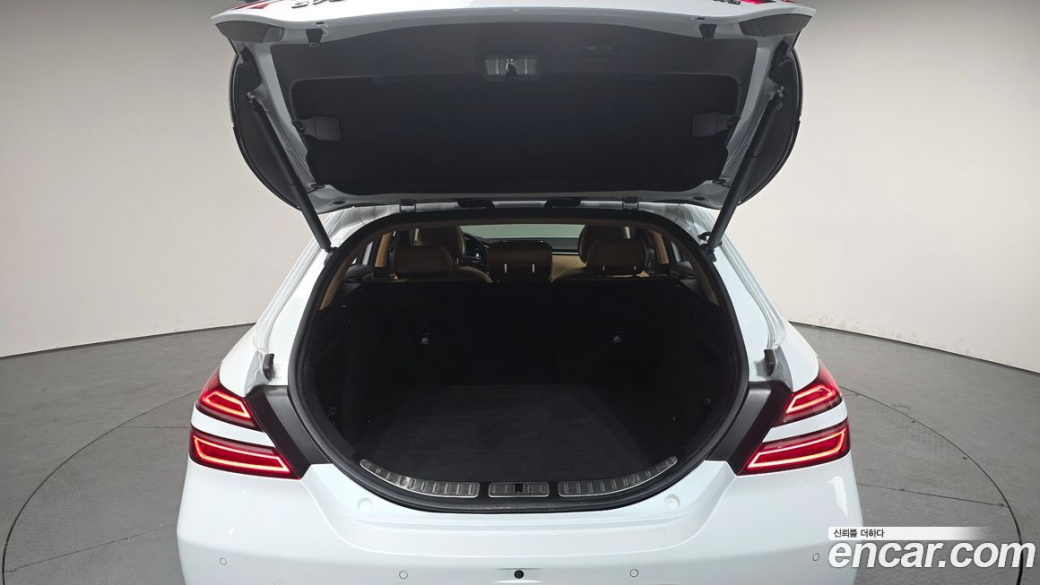 Genesis G70 Gasoline 2.5T 4WD, 2024