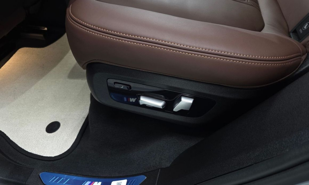 BMW X5 xDrive 30d M Sport, 2024
