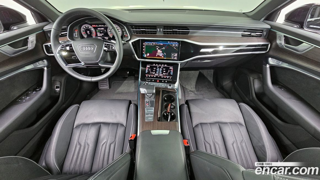 Audi A6 45 TFSI Quattro Premium, 2025