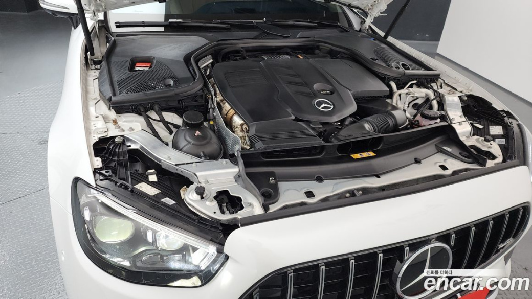 Mercedes-Benz E-Class E300d 4MATIC Coupe, 2023