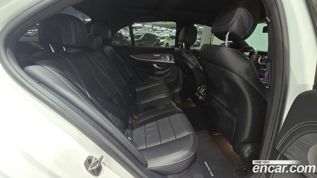 Mercedes-Benz E-Class E350 4MATIC AMG Line, 2023