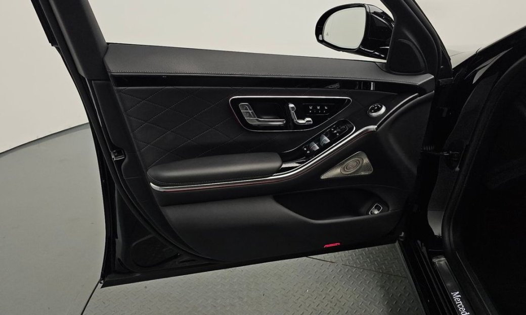 Mercedes-Benz S-Class S450L 4MATIC, 2024