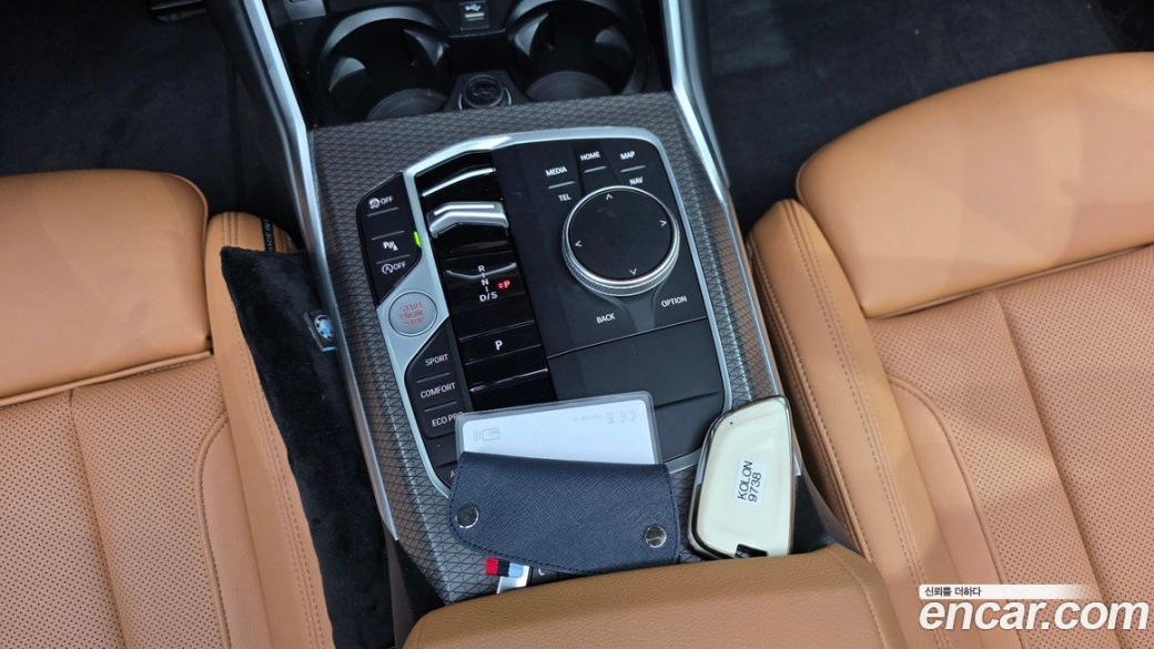 BMW 3-Series 320i M Sport, 2023