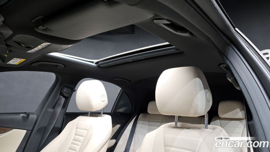 Mercedes-Benz E-Class E220d 4MATIC Exclusive, 2023