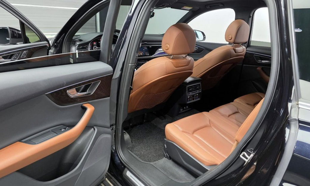 Audi Q7 45 TDI Quattro, 2021