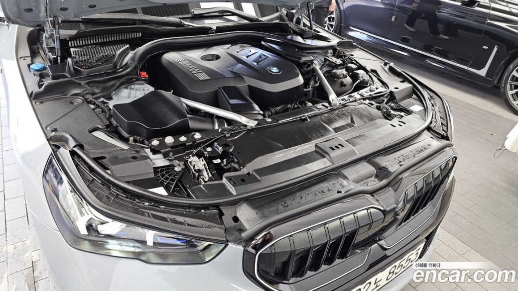 BMW 5-Series 520i Special Edition, 2024